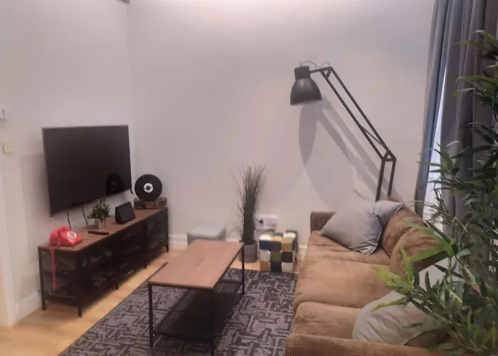 ホームステイ Center 90's Parking ビルバオ