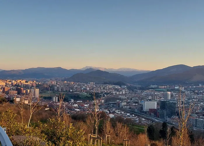 Center 90's Parking Privatunterkunft Bilbao