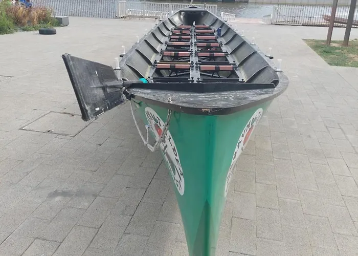 Center 90's Parking ビルバオ