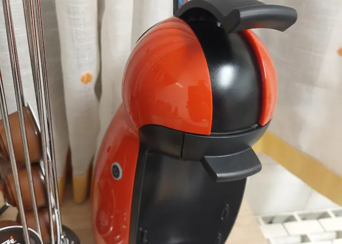 Center 90's Parking *